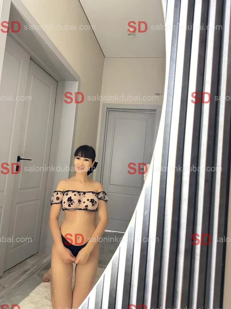 Adriana — escort in Dubai