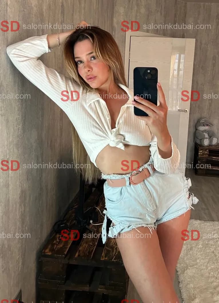 Adriana — escort in Dubai