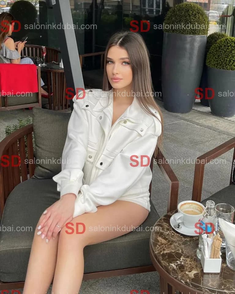 Amber — escort in Dubai