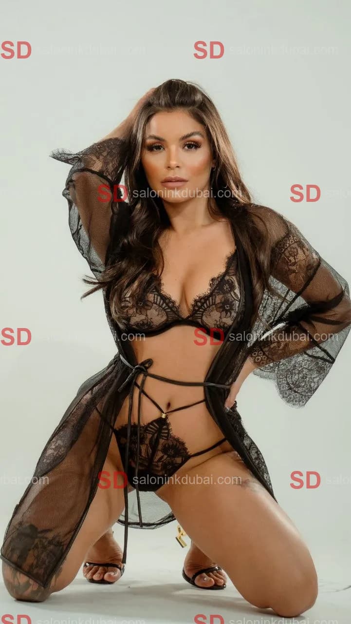 Amber — escort in Dubai
