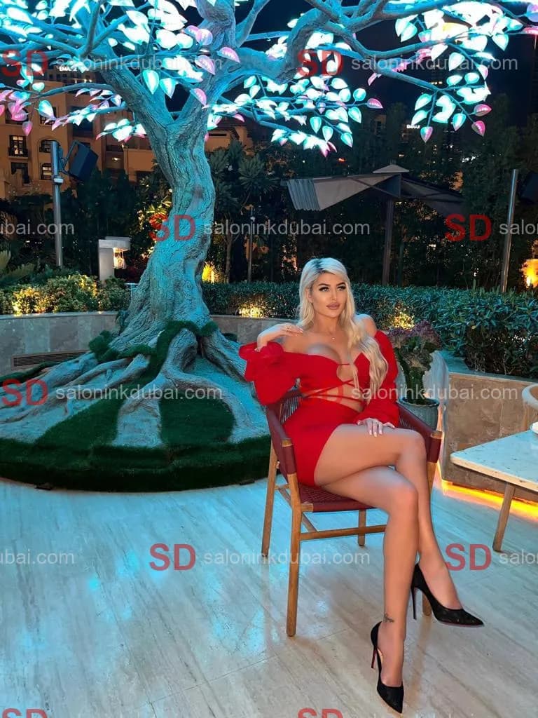 Amber — escort in Dubai