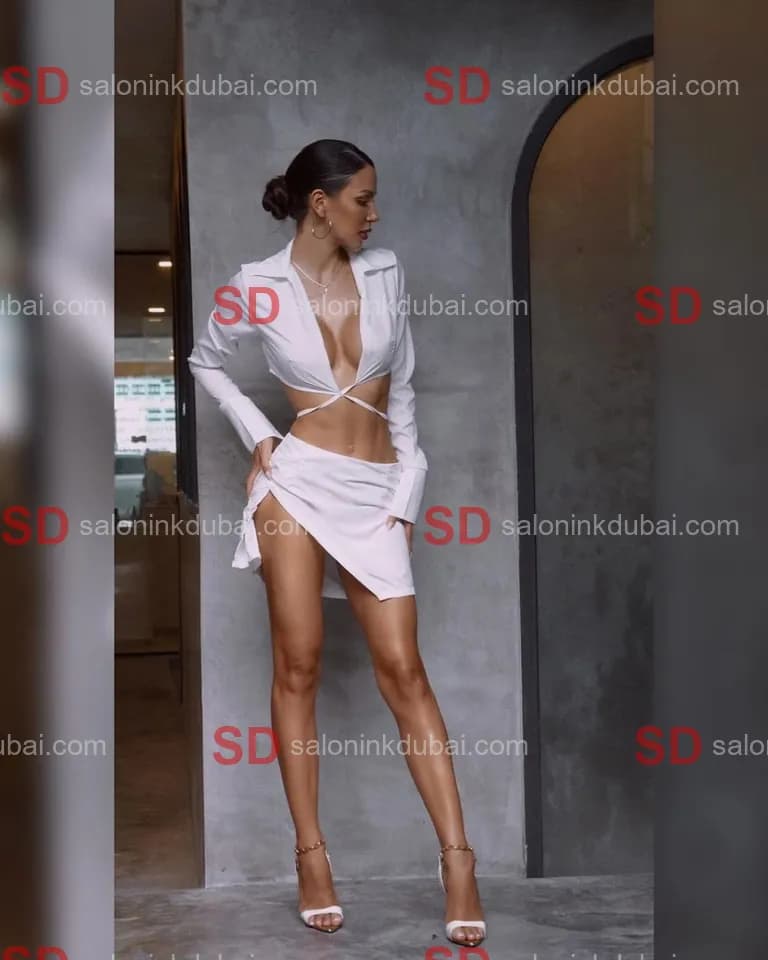 Amber β escort in Dubai