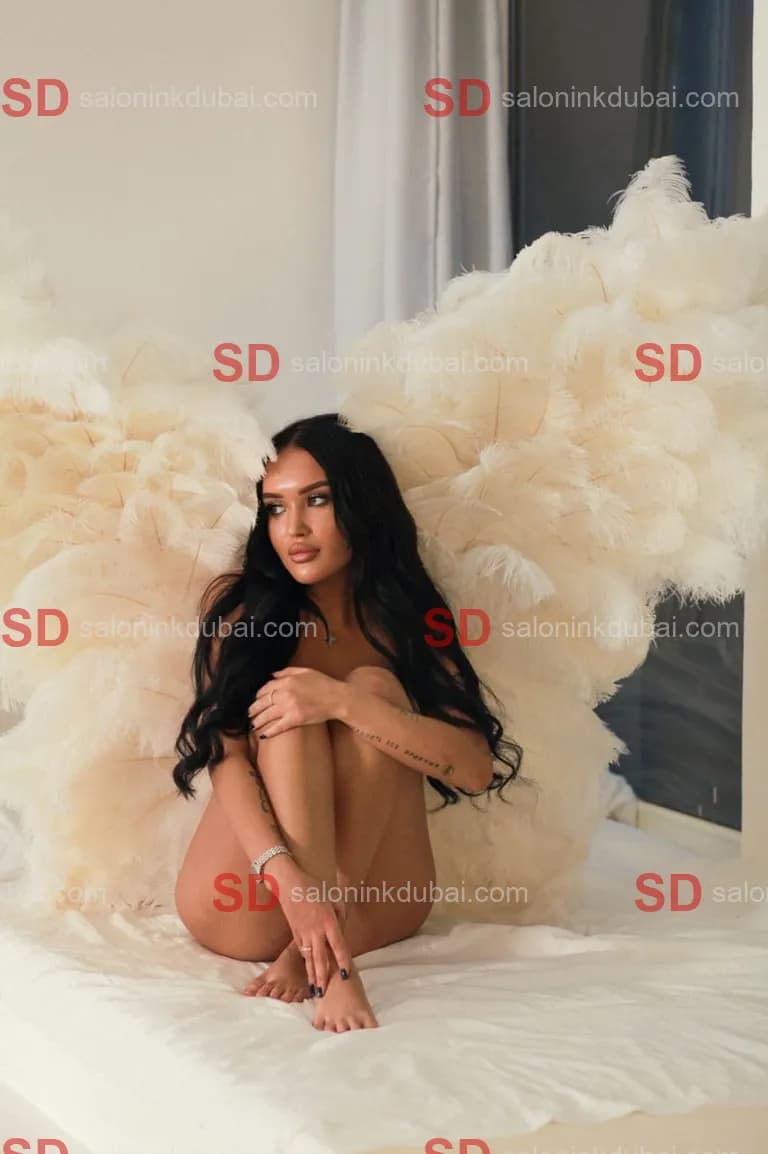 Angelina β escort in Dubai
