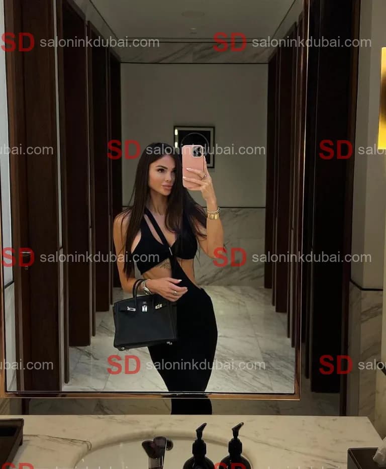 Ava — escort in Dubai