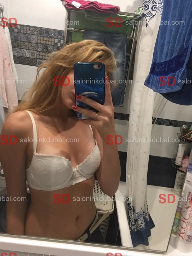 Bella — escort in Dubai