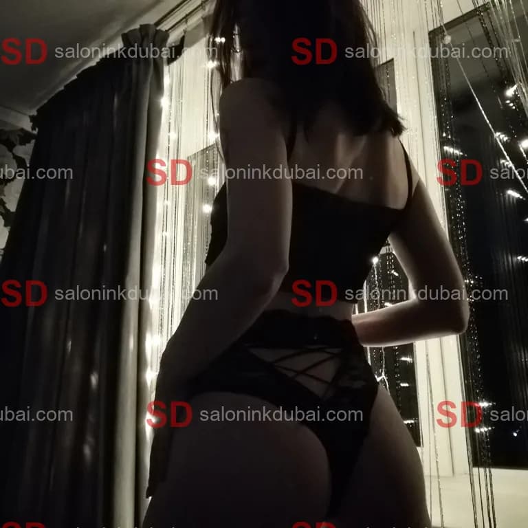 Brooke β escort in Dubai