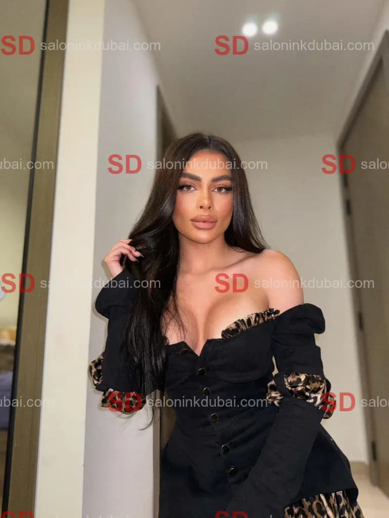 Elise β escort in Dubai