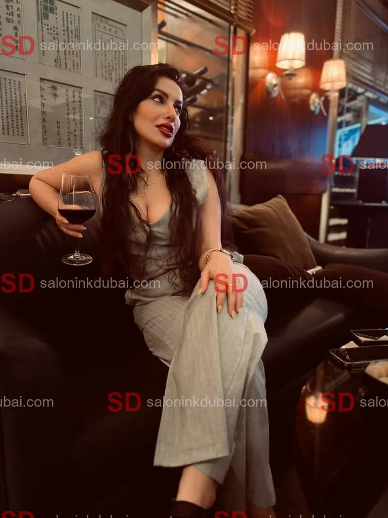 Elise — escort in Dubai