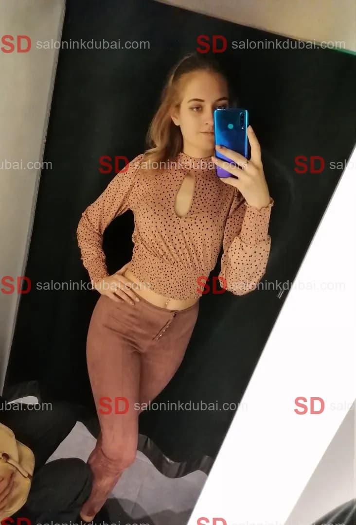 Elise β escort in Dubai