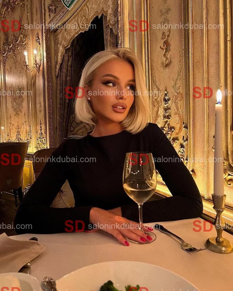 Evelyn — escort in Dubai