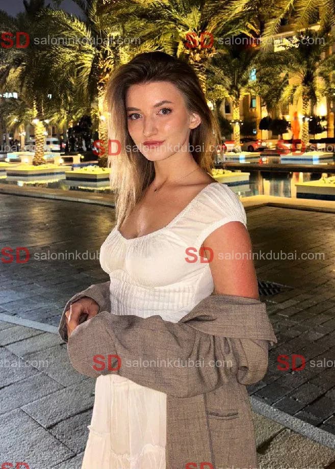 Evelyn β escort in Dubai