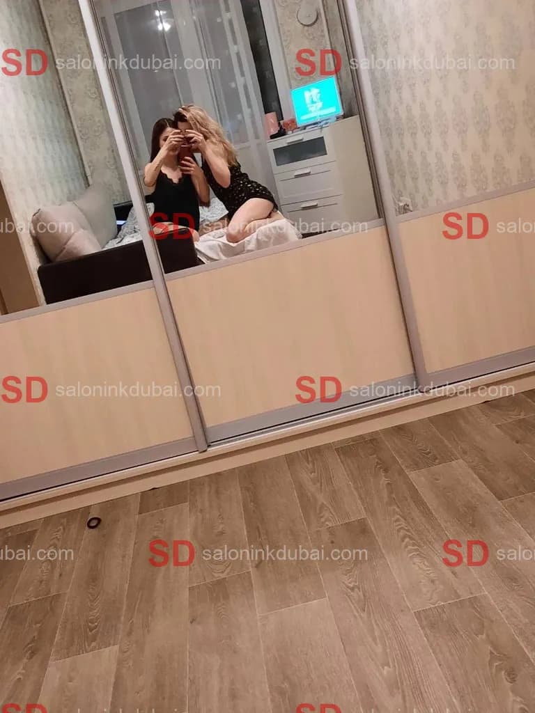 Holly — escort in Dubai