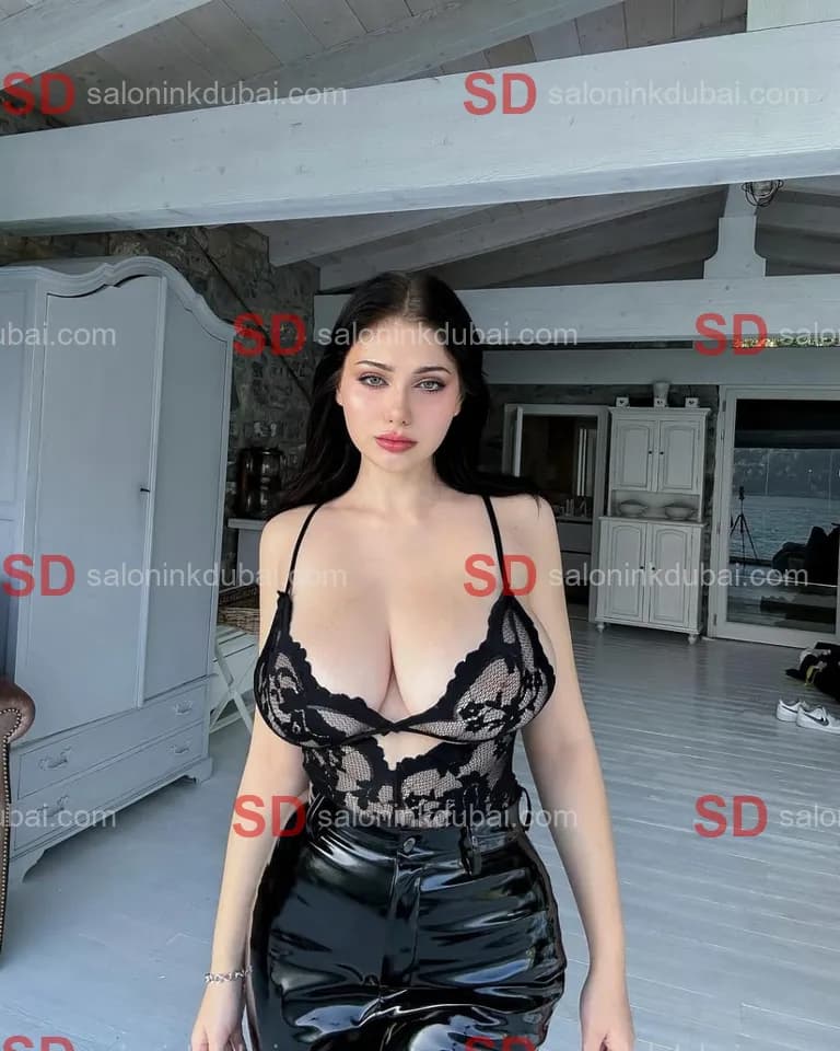 Juliet β escort in Dubai