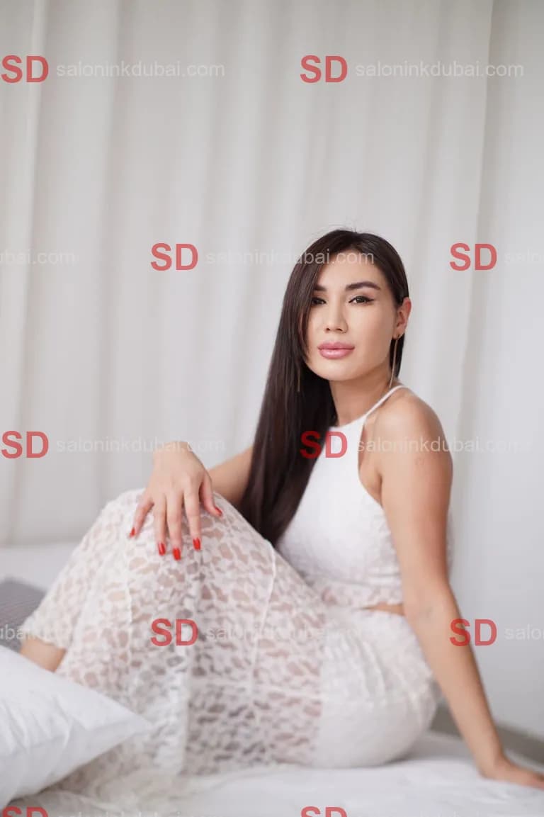 Karina β escort in Dubai
