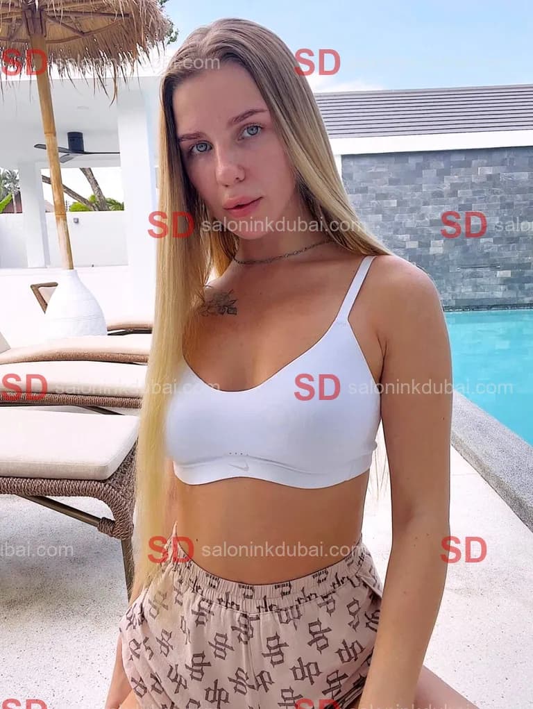 Larissa β escort in Dubai