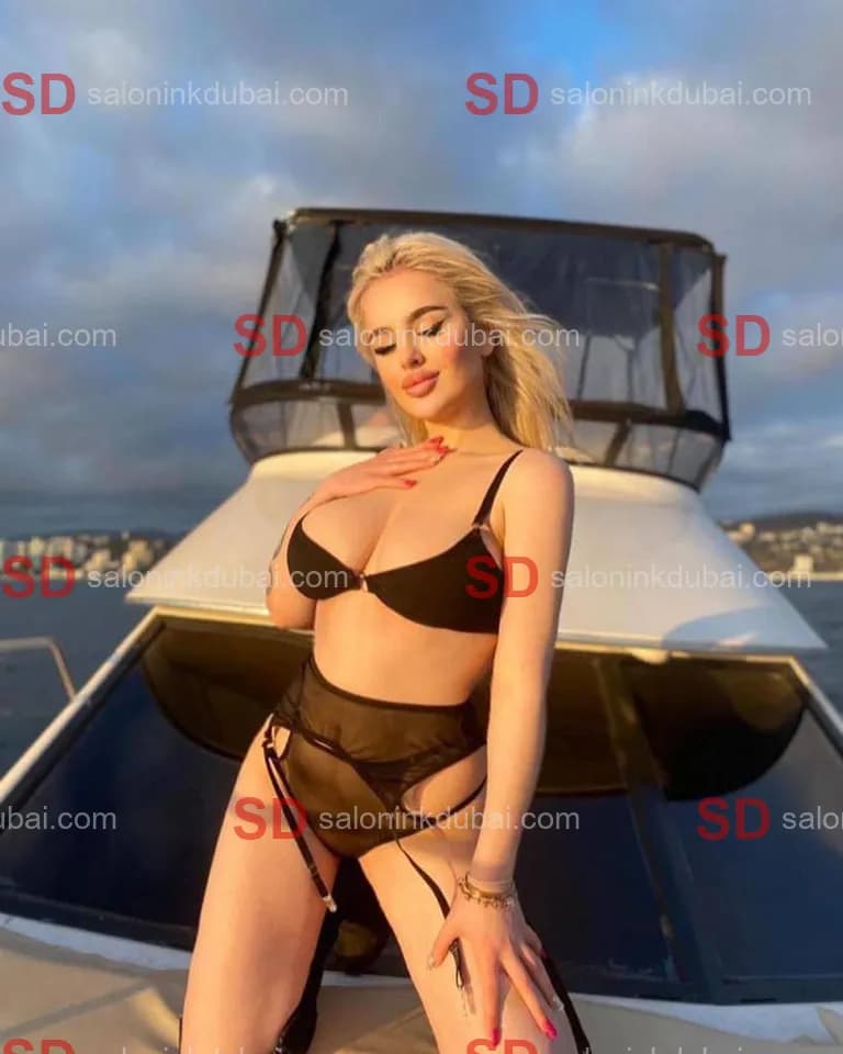 Lily β escort in Dubai