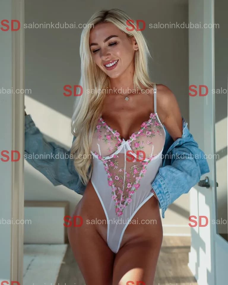 Lily β escort in Dubai