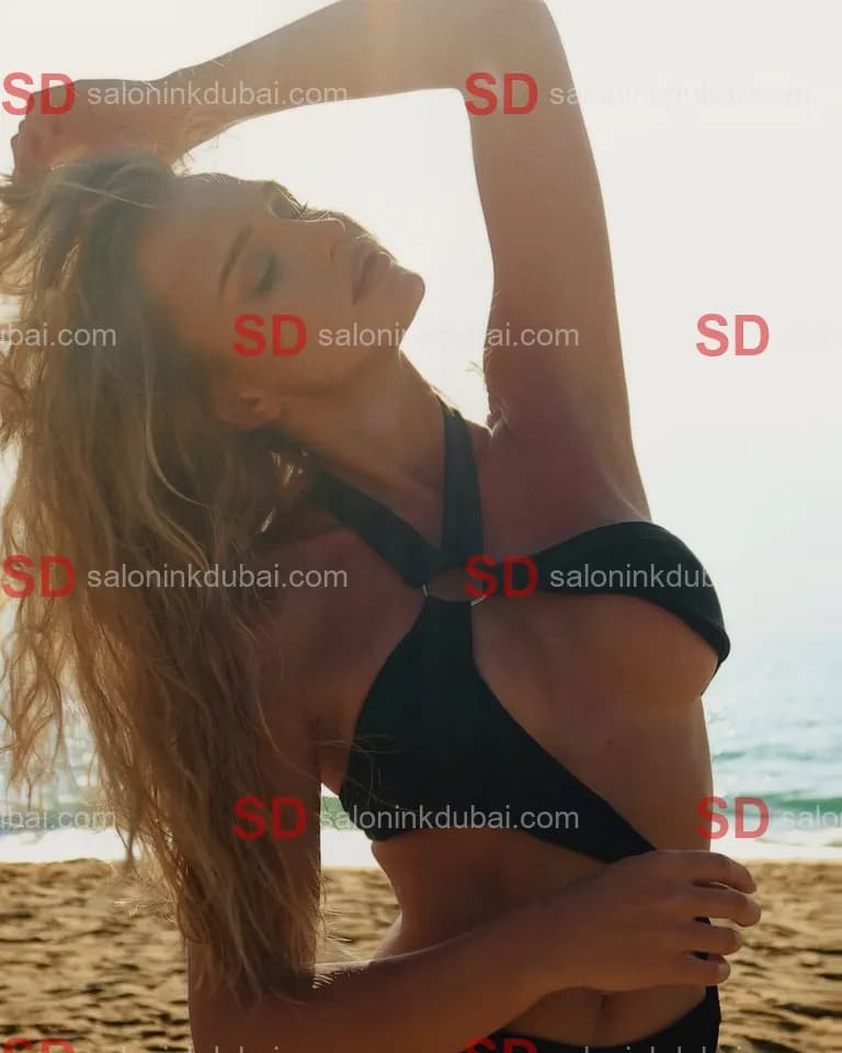 Lily β escort in Dubai