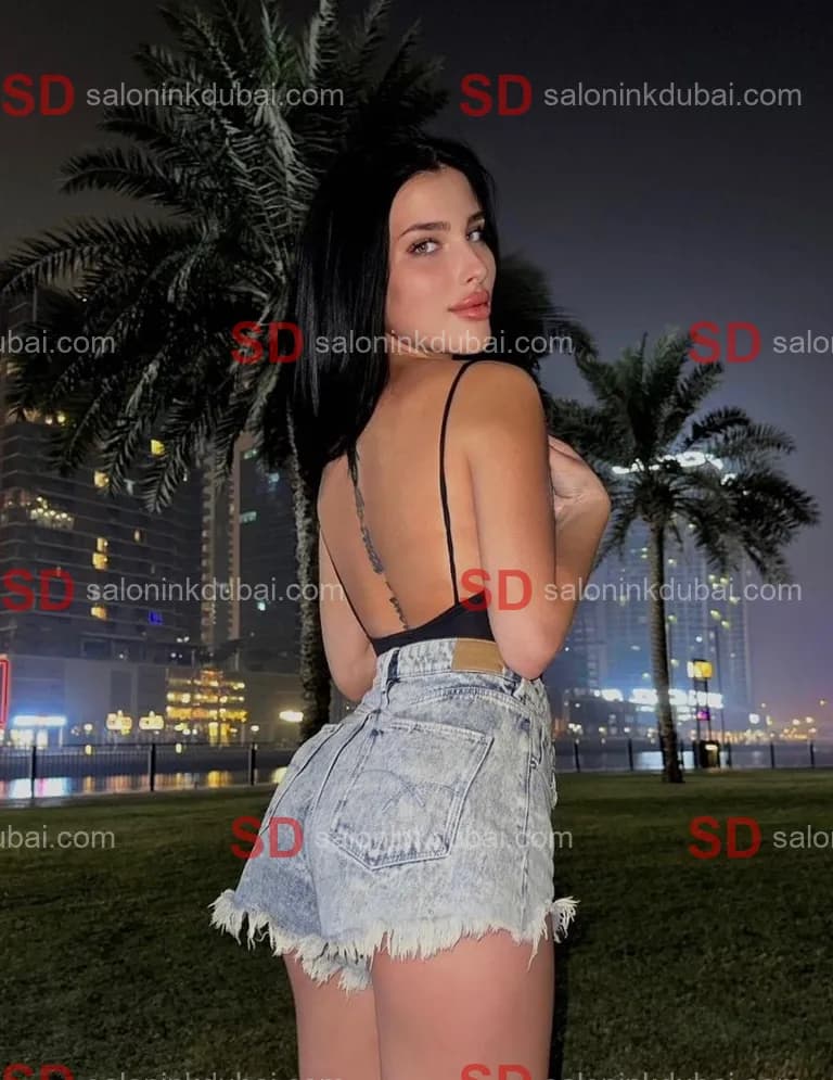 Lola — escort in Dubai