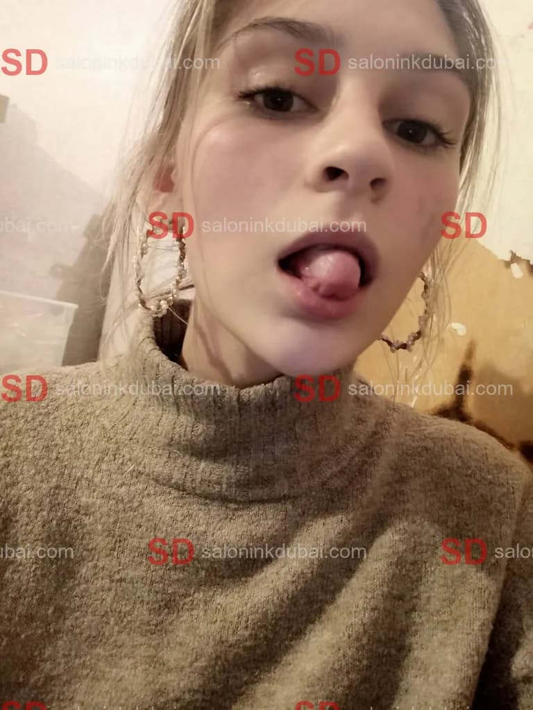 Lola — escort in Dubai