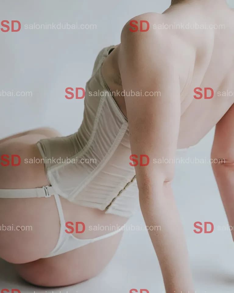 Mariam β escort in Dubai
