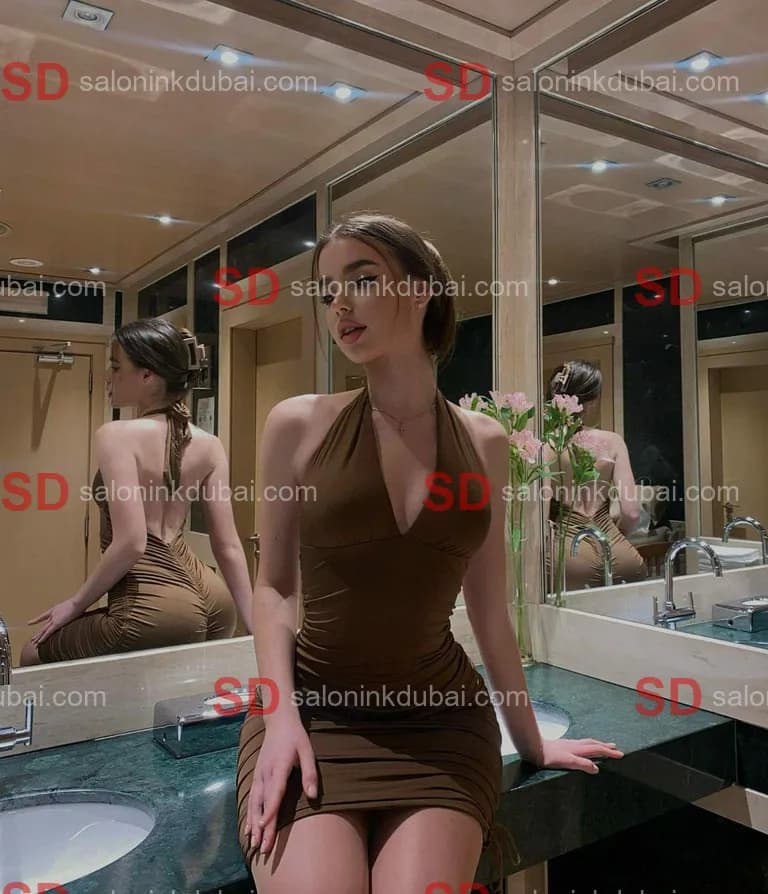 Melina β escort in Dubai