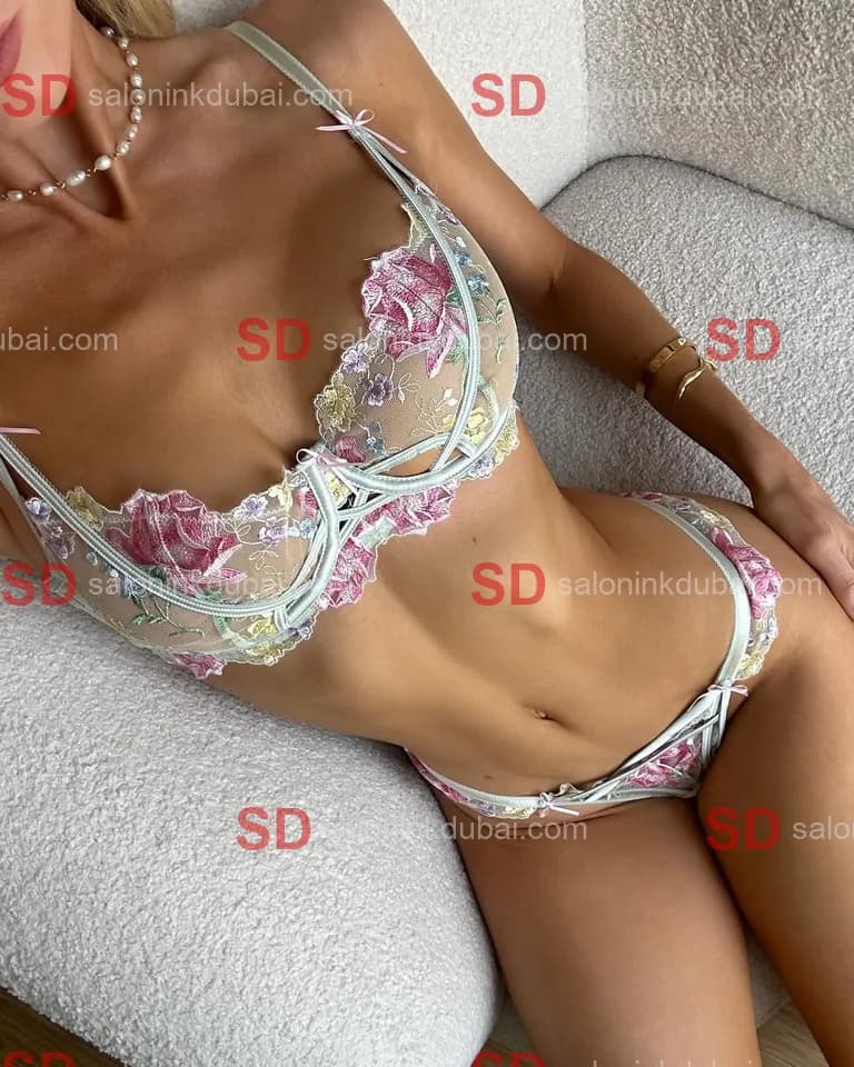 Mira — escort in Dubai