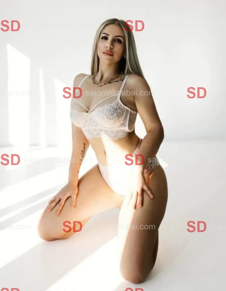 Naomi — escort in Dubai