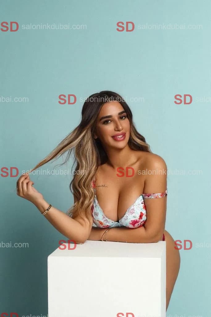 Nella — escort in Dubai