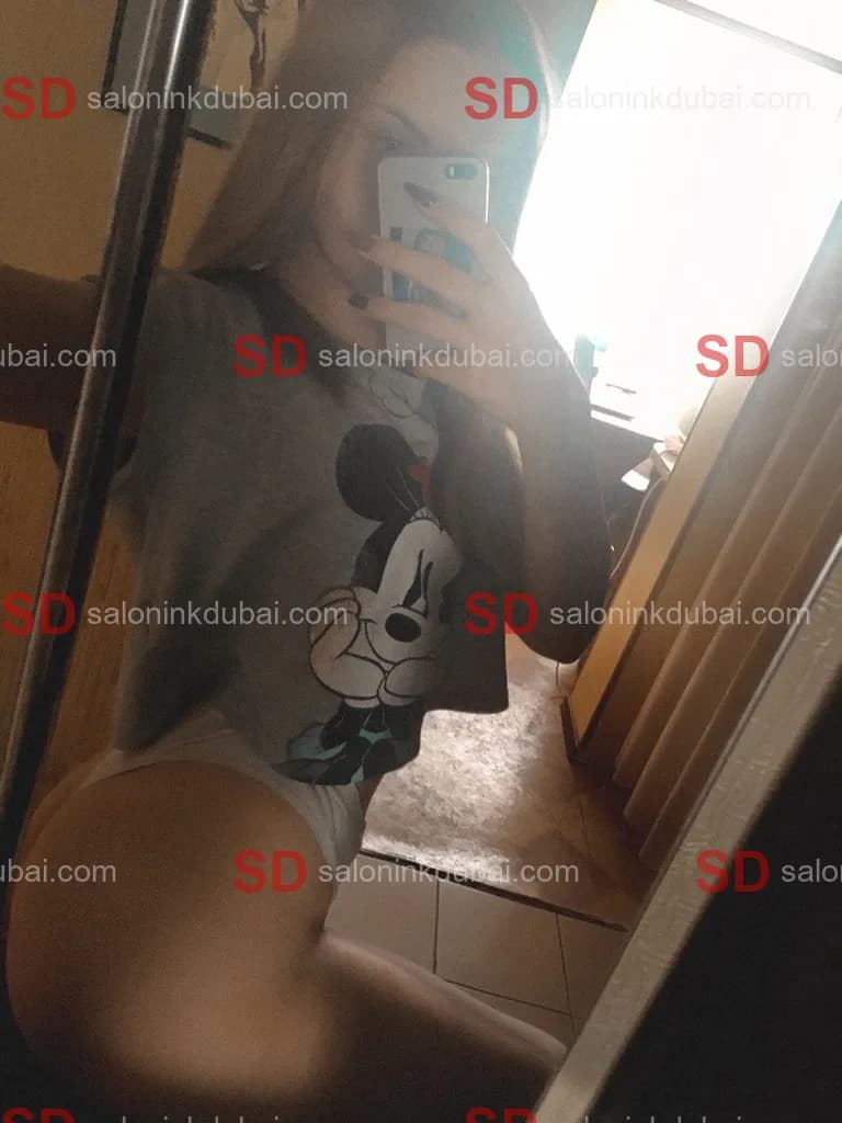 Nella — escort in Dubai