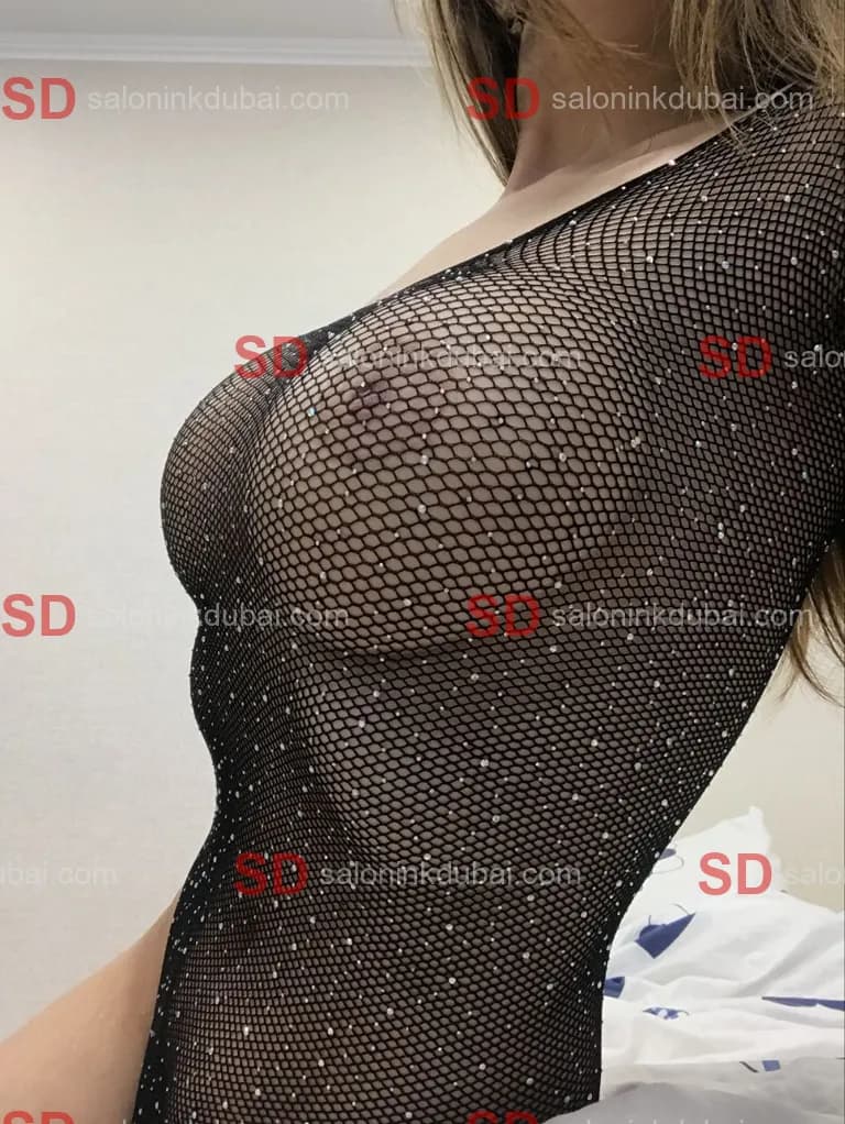 Nella β escort in Dubai