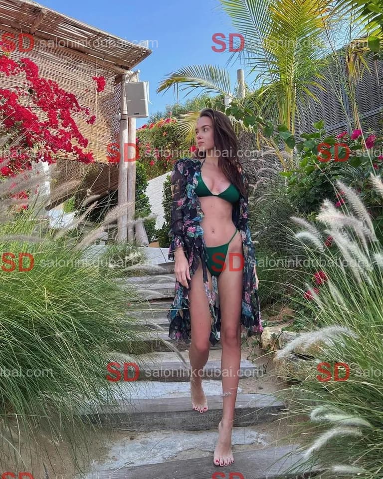 Nia — escort in Dubai