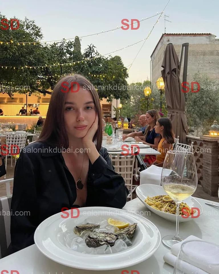 Nia β escort in Dubai