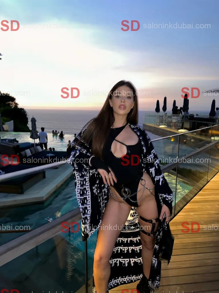 Nicole β escort in Dubai