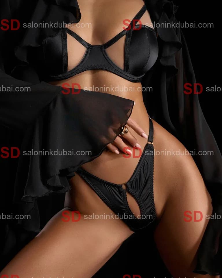 Selena — escort in Dubai