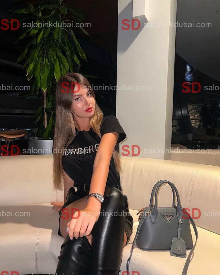 Thea — escort in Dubai