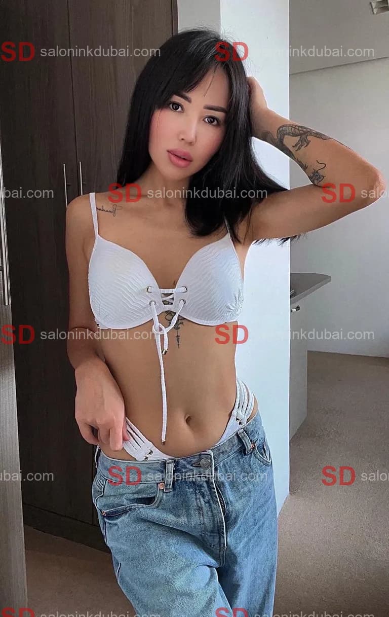 Victoria — escort in Dubai