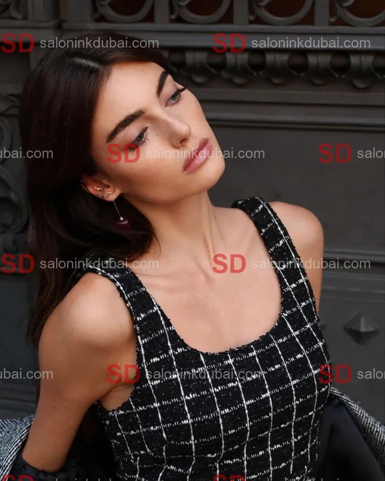 Violet — escort in Dubai