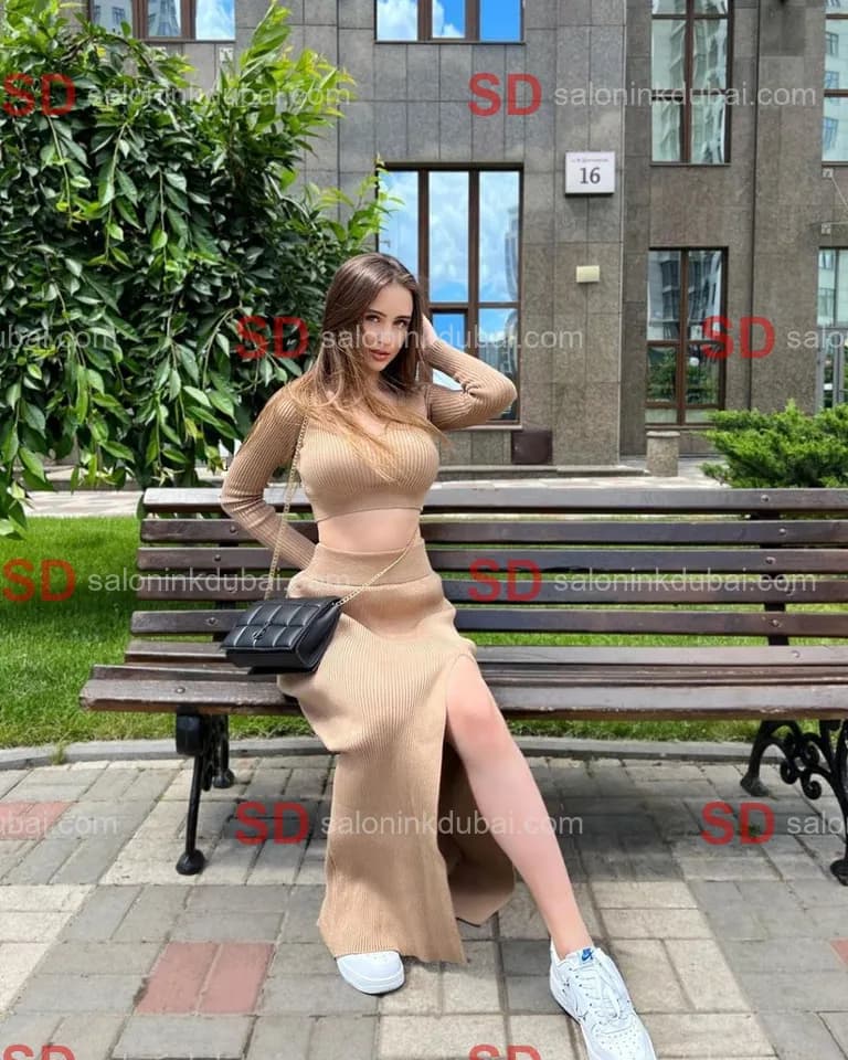 Vivian — escort in Dubai
