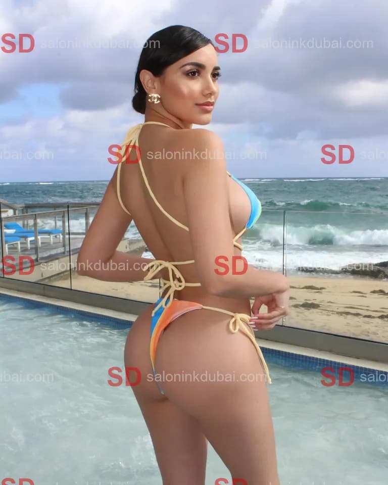 Vivian β escort in Dubai