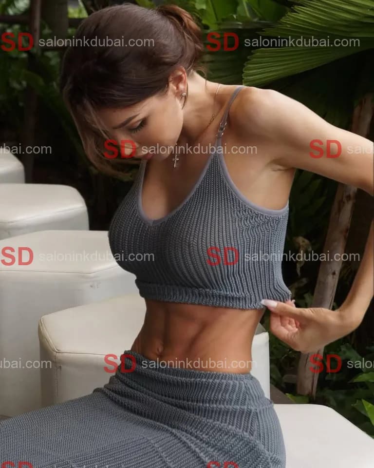 Vivian β escort in Dubai