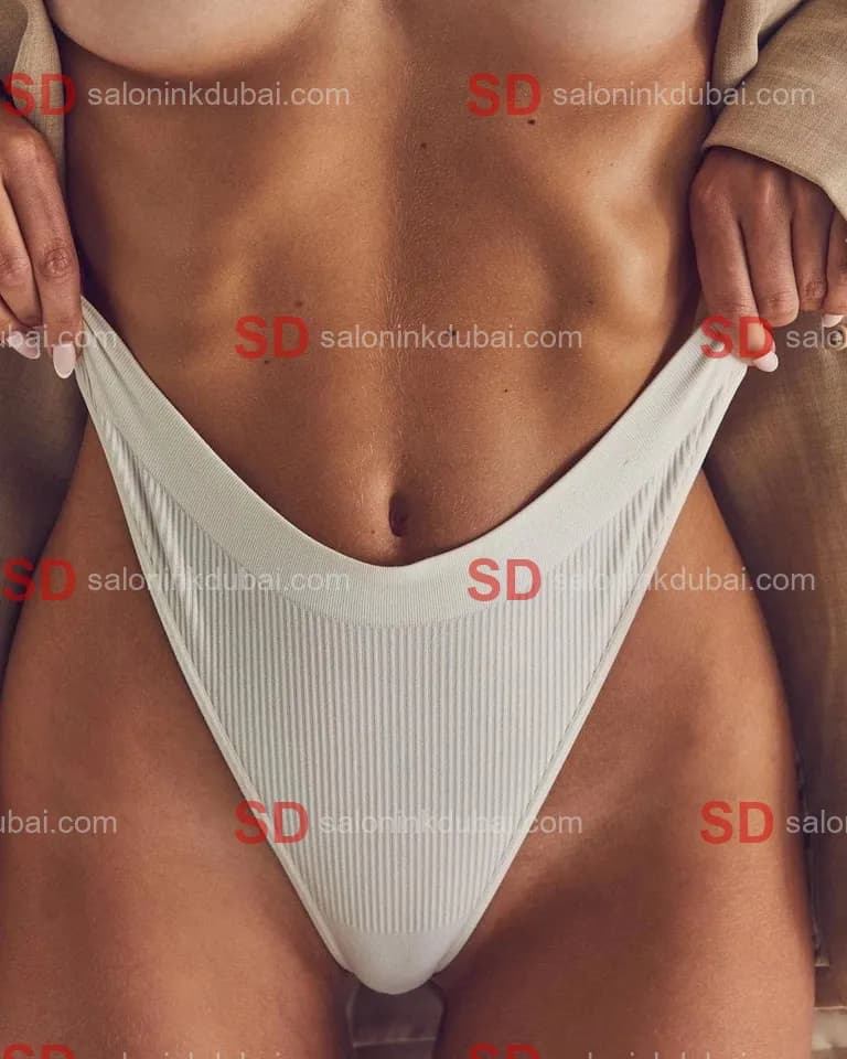 Willow — escort in Dubai