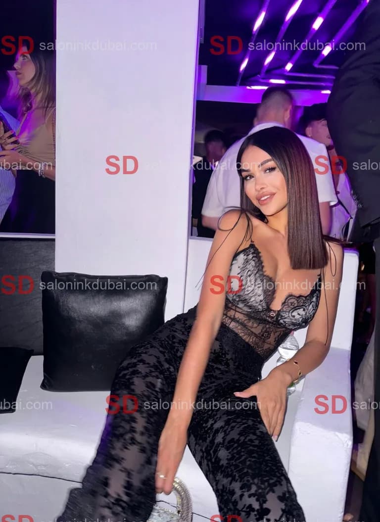 Yasmin — escort in Dubai