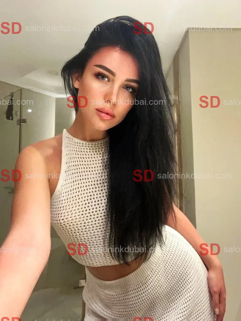 Zoe β escort in Dubai