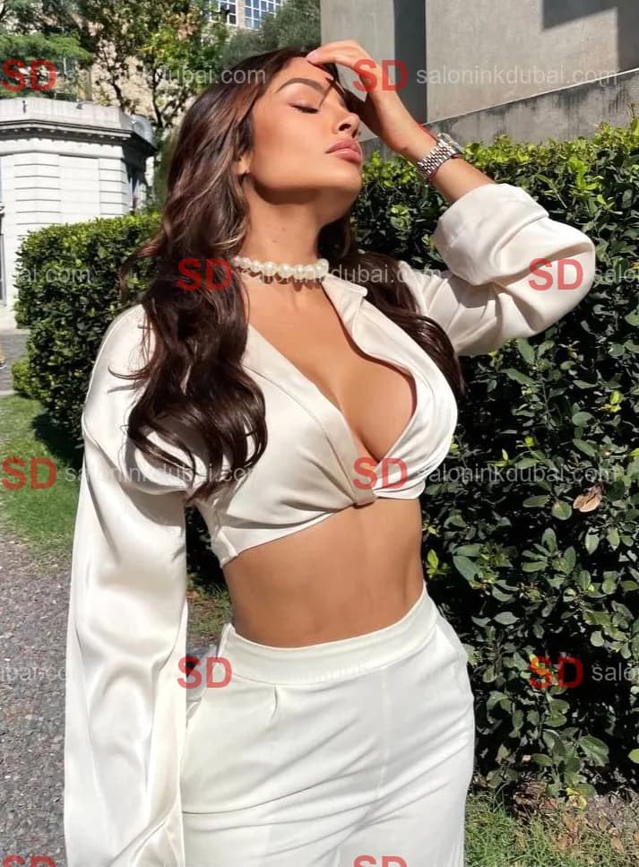 Zoe — escort in Dubai