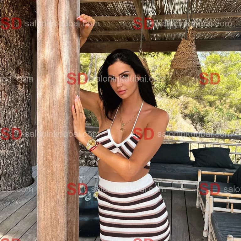 Zoya — escort in Dubai