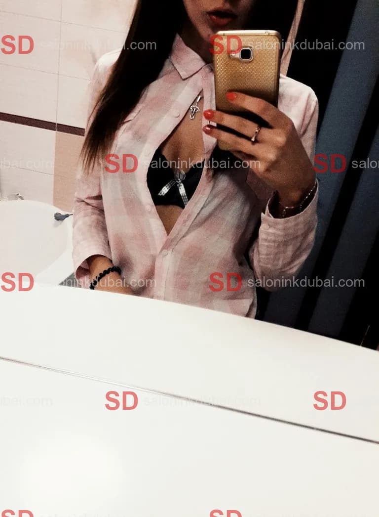 Zoya β escort in Dubai