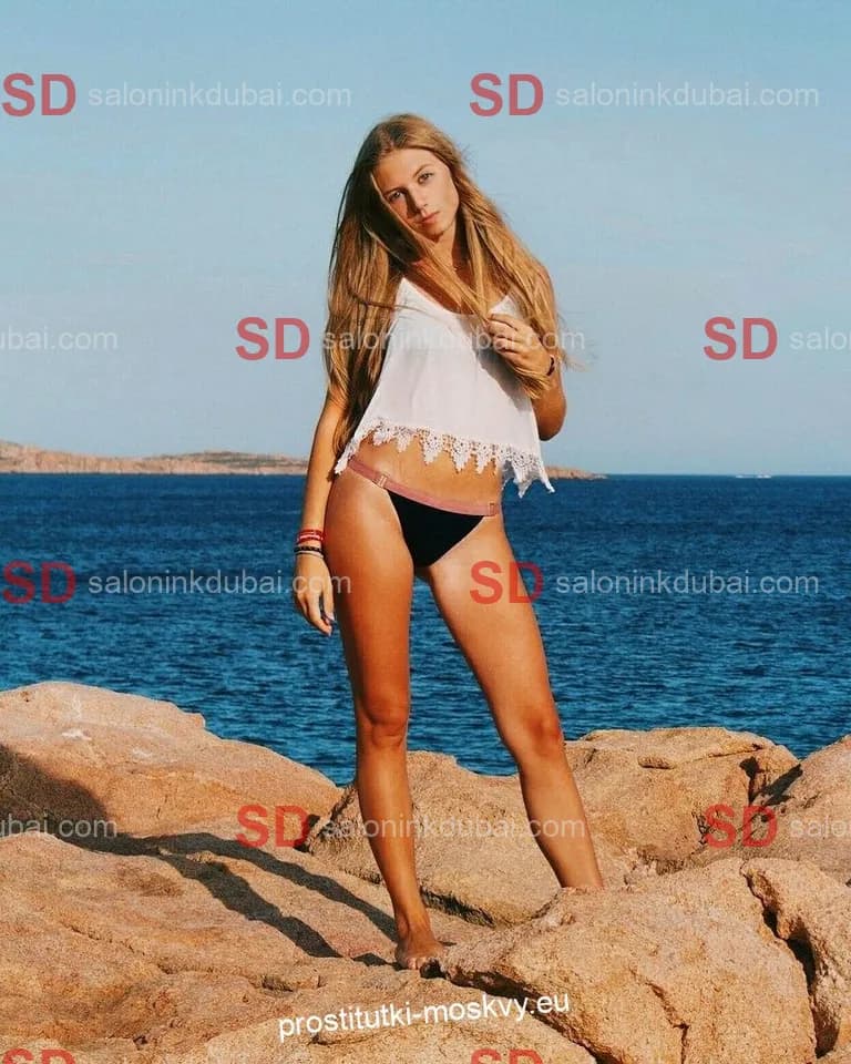 Zoya — escort in Dubai
