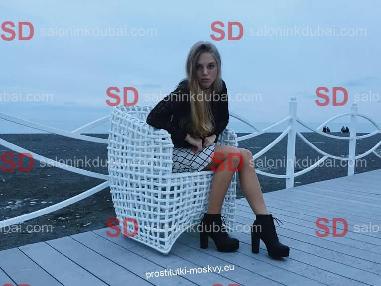 Zoya — escort in Dubai
