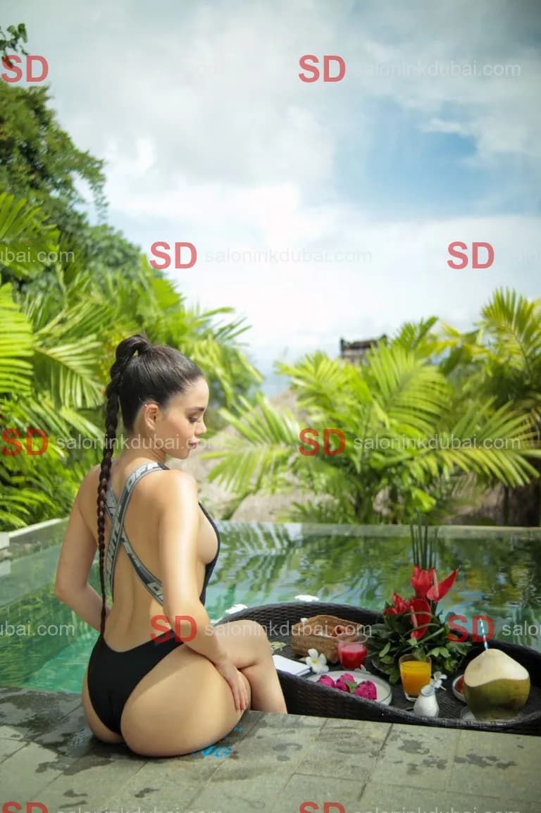 Alessia β escort in Dubai